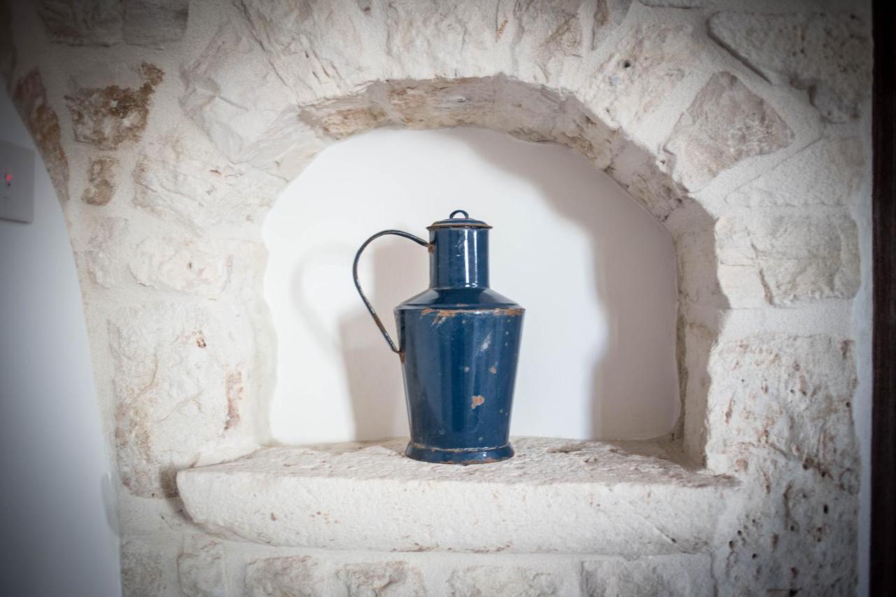 Trullo E Suites Parini 32 Alberobello Exterior photo